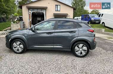 Внедорожник / Кроссовер Hyundai Kona 2019 в 