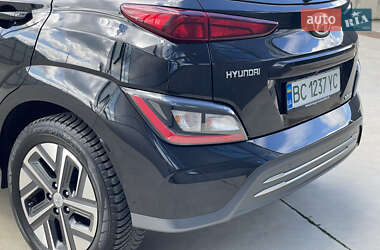 Позашляховик / Кросовер Hyundai Kona 2021 в 