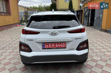 Позашляховик / Кросовер Hyundai Kona 2020 в 