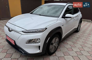 Позашляховик / Кросовер Hyundai Kona 2020 в 