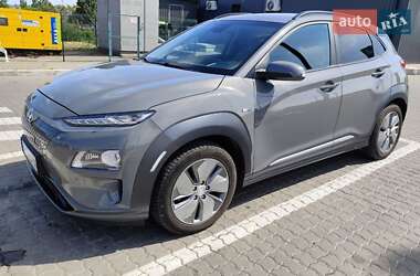 Внедорожник / Кроссовер Hyundai Kona 2019 в Черноморске