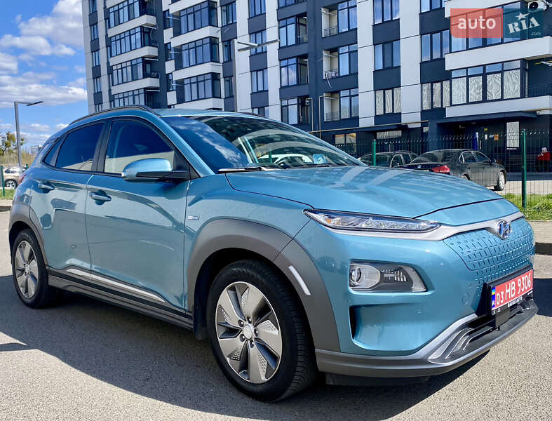 Позашляховик / Кросовер Hyundai Kona 2019 в 