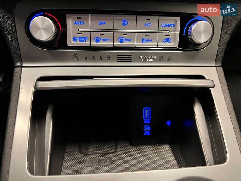 Позашляховик / Кросовер Hyundai Kona 2019 в Києві