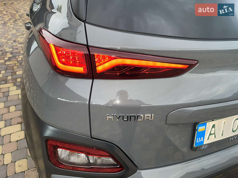 Внедорожник / Кроссовер Hyundai Kona 2020 в Буче
