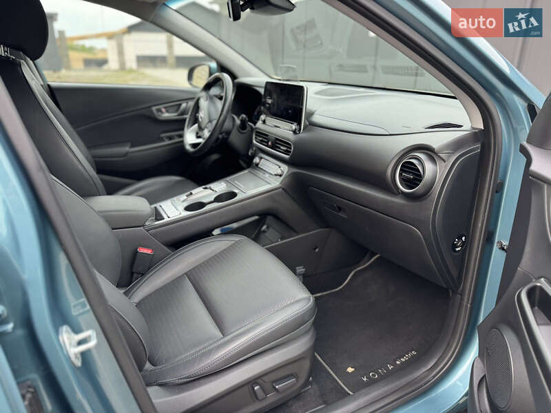 Внедорожник / Кроссовер Hyundai Kona 2020 в Ровно
