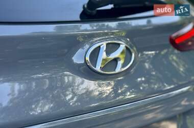 Позашляховик / Кросовер Hyundai Kona 2020 в 