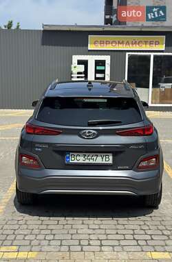 Внедорожник / Кроссовер Hyundai Kona 2018 в 