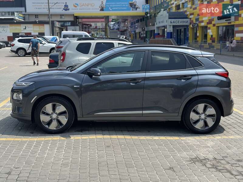 Внедорожник / Кроссовер Hyundai Kona 2018 в Львове