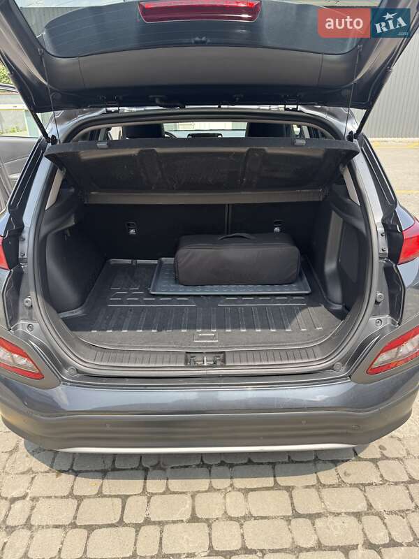 Внедорожник / Кроссовер Hyundai Kona 2018 в Львове