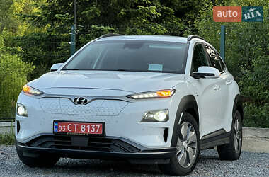 Внедорожник / Кроссовер Hyundai Kona 2020 в 