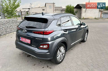 Внедорожник / Кроссовер Hyundai Kona 2020 в 