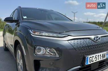 Внедорожник / Кроссовер Hyundai Kona 2020 в 