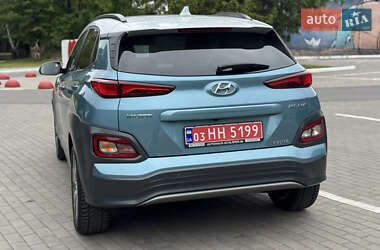 Внедорожник / Кроссовер Hyundai Kona 2020 в 