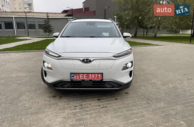 Позашляховик / Кросовер Hyundai Kona 2019 в 