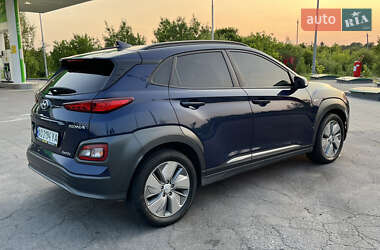 Позашляховик / Кросовер Hyundai Kona 2020 в 
