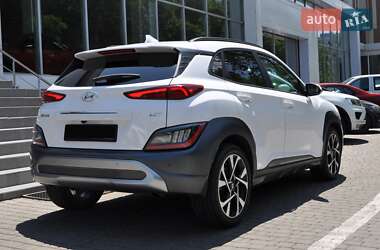 Позашляховик / Кросовер Hyundai Kona 2022 в 