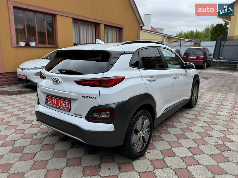 Внедорожник / Кроссовер Hyundai Kona 2019 в Ровно