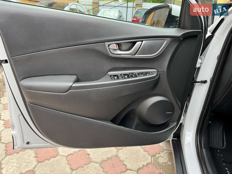 Внедорожник / Кроссовер Hyundai Kona 2019 в Ровно