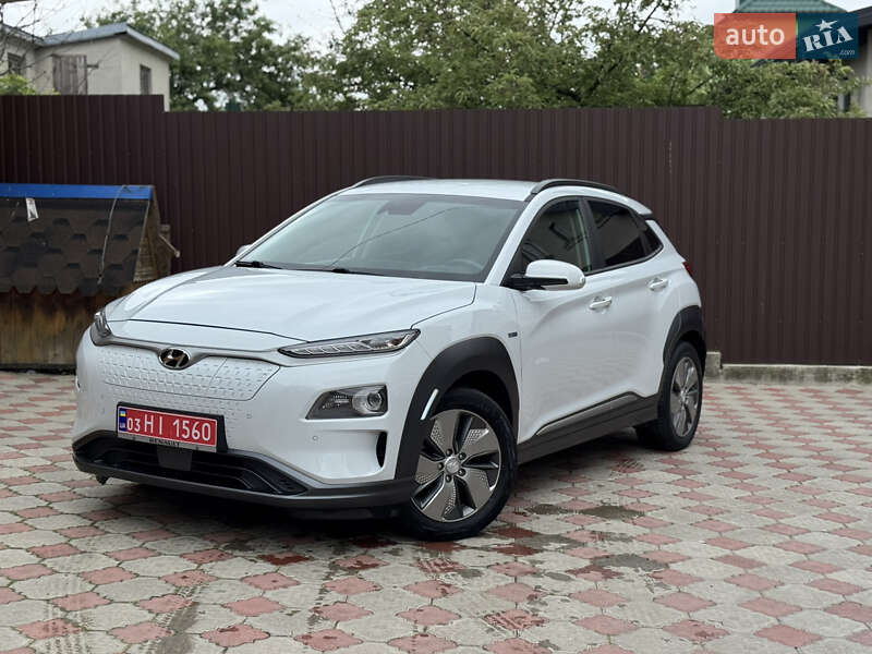 Внедорожник / Кроссовер Hyundai Kona 2019 в Ровно