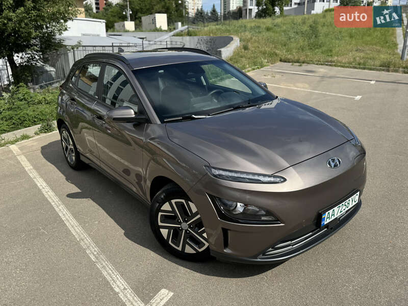 Позашляховик / Кросовер Hyundai Kona 2021 в Києві