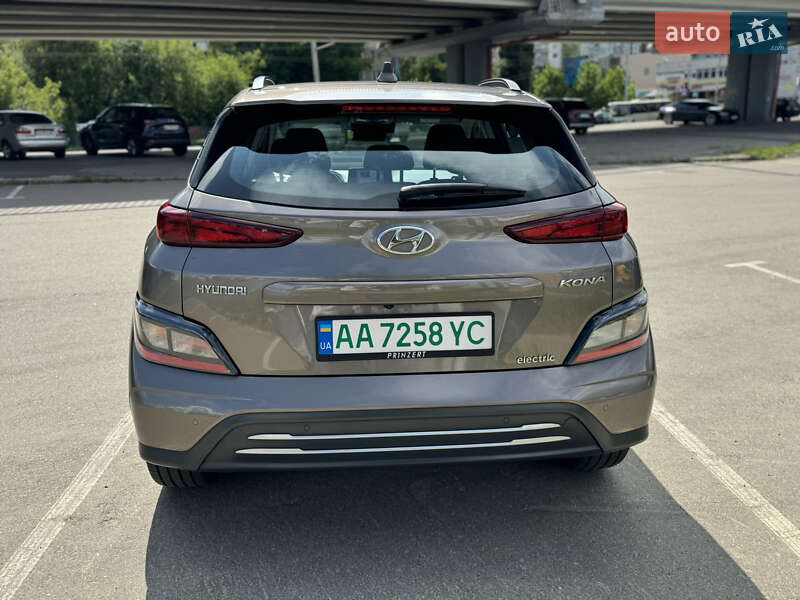 Позашляховик / Кросовер Hyundai Kona 2021 в Києві