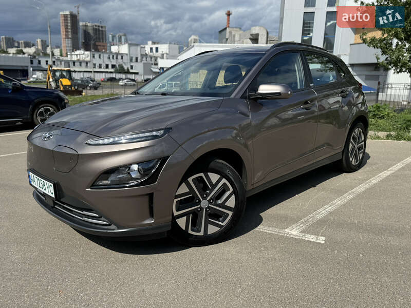 Позашляховик / Кросовер Hyundai Kona 2021 в Києві