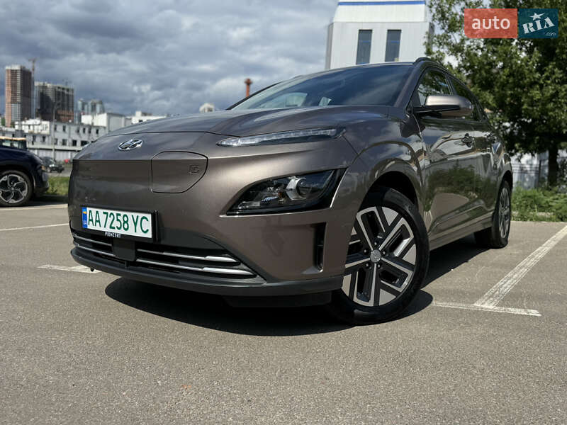 Позашляховик / Кросовер Hyundai Kona 2021 в Києві