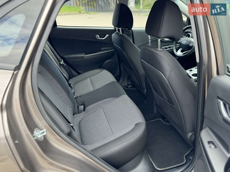 Позашляховик / Кросовер Hyundai Kona 2021 в Києві