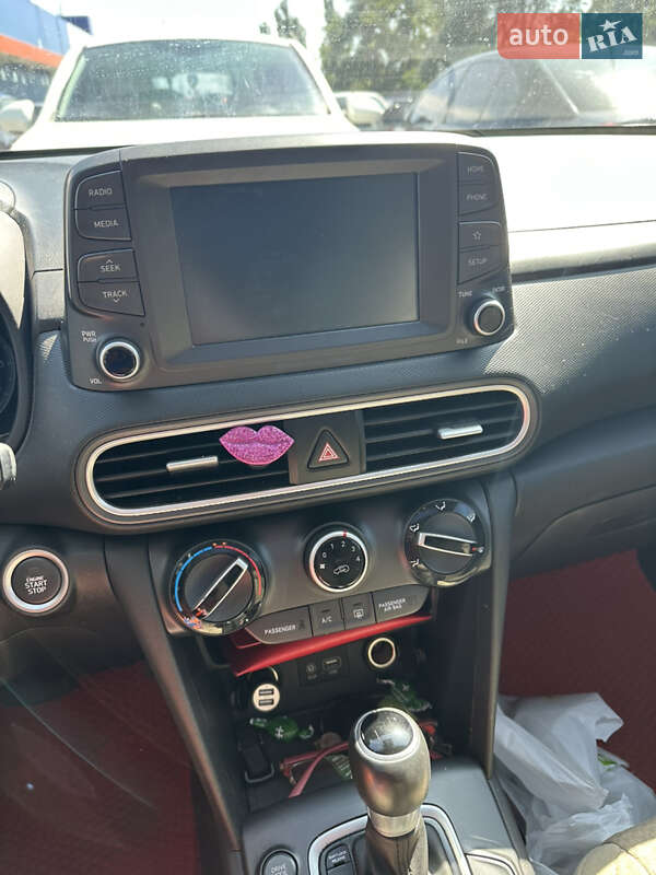 Внедорожник / Кроссовер Hyundai Kona 2018 в Николаеве