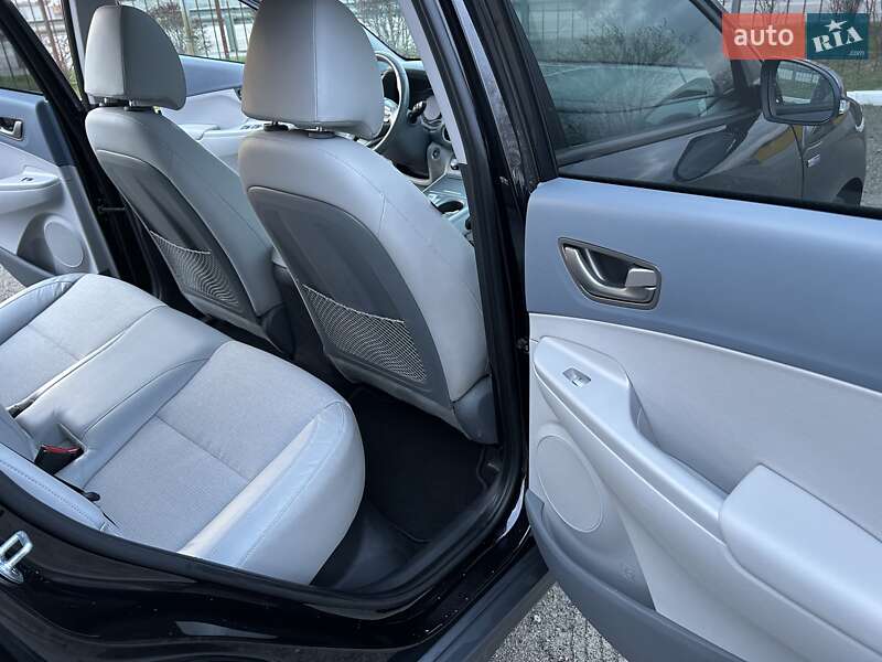 Позашляховик / Кросовер Hyundai Kona 2020 в Києві