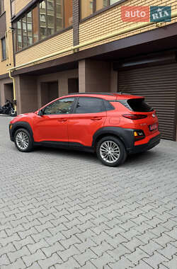 Внедорожник / Кроссовер Hyundai Kona 2019 в 