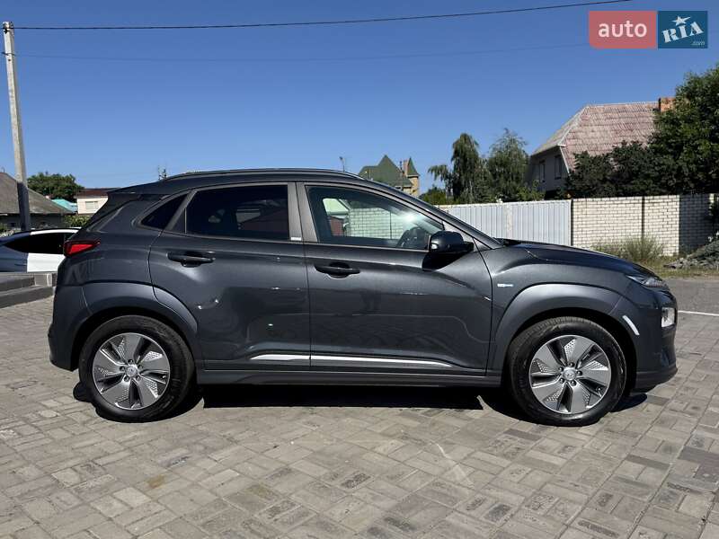 Внедорожник / Кроссовер Hyundai Kona 2021 в Кременчуге фото 4 Внедорожник / Кроссовер Hyundai Kona 2021 в Кременчуге