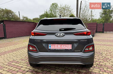 Внедорожник / Кроссовер Hyundai Kona 2020 в 
