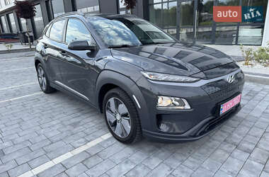 Внедорожник / Кроссовер Hyundai Kona 2019 в Львове