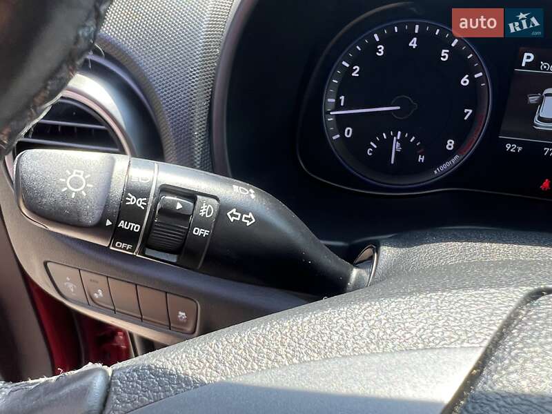 Внедорожник / Кроссовер Hyundai Kona 2018 в Днепре
