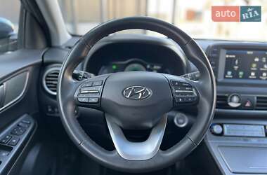 Позашляховик / Кросовер Hyundai Kona 2020 в 