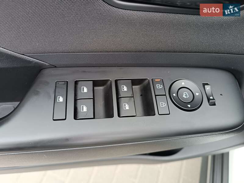 Позашляховик / Кросовер Hyundai Kona 2024 в Полтаві