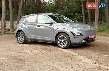 Внедорожник / Кроссовер Hyundai Kona 2023 в Львове