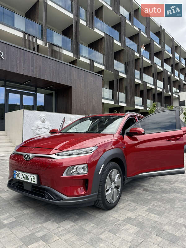 Позашляховик / Кросовер Hyundai Kona 2019 в Львові