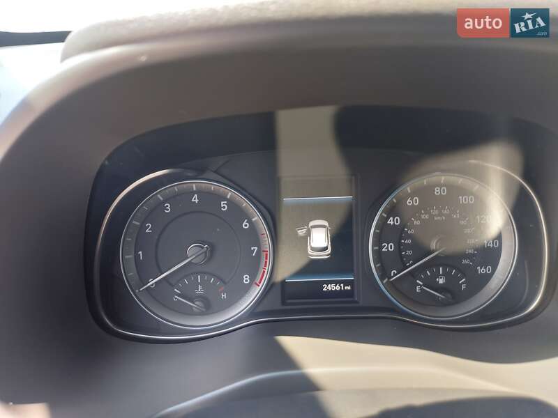 Внедорожник / Кроссовер Hyundai Kona 2019 в Харькове