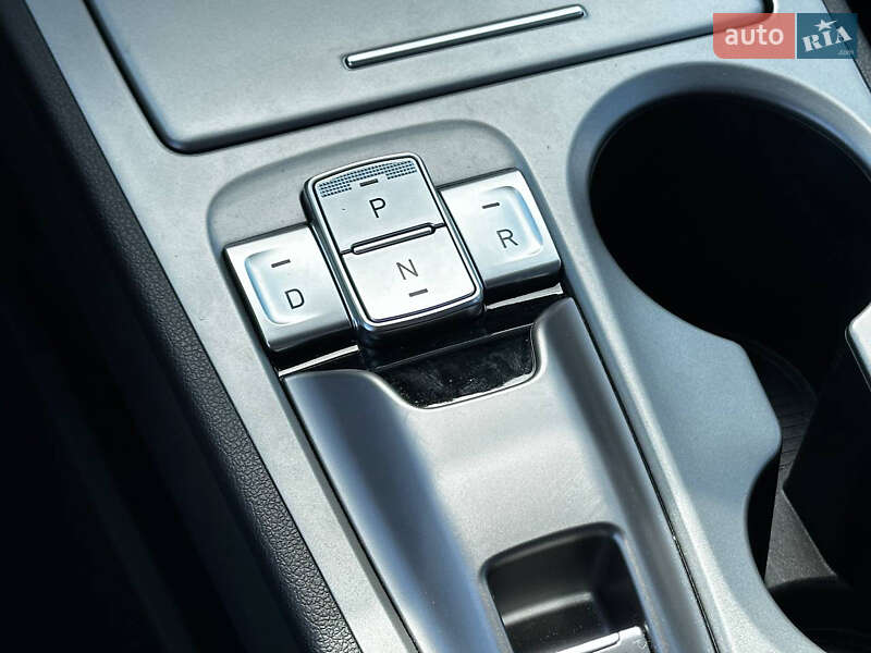 Внедорожник / Кроссовер Hyundai Kona 2022 в Львове