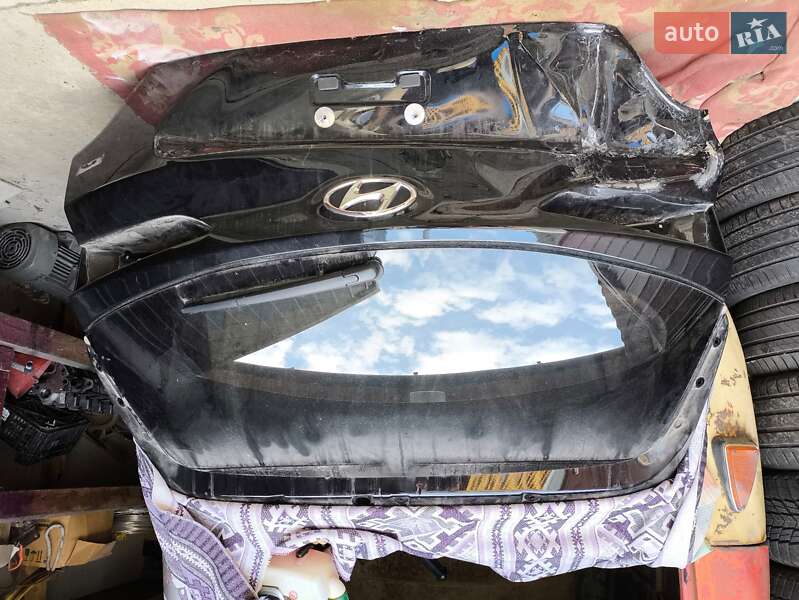 Позашляховик / Кросовер Hyundai Kona 2023 в Великих Лучках