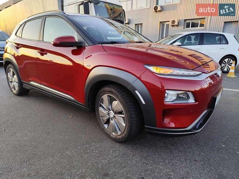 Позашляховик / Кросовер Hyundai Kona 2019 в Києві