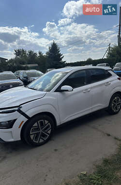 Внедорожник / Кроссовер Hyundai Kona 2023 в Луцке