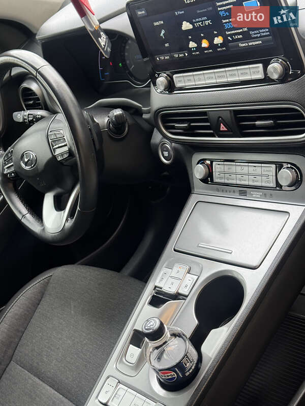 Позашляховик / Кросовер Hyundai Kona 2019 в Рівному