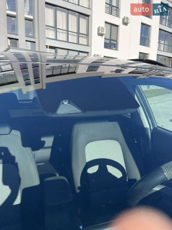 Внедорожник / Кроссовер Hyundai Kona 2019 в Львове