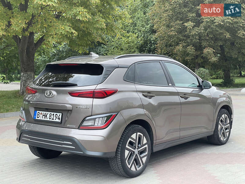 Внедорожник / Кроссовер Hyundai Kona 2021 в Тернополе