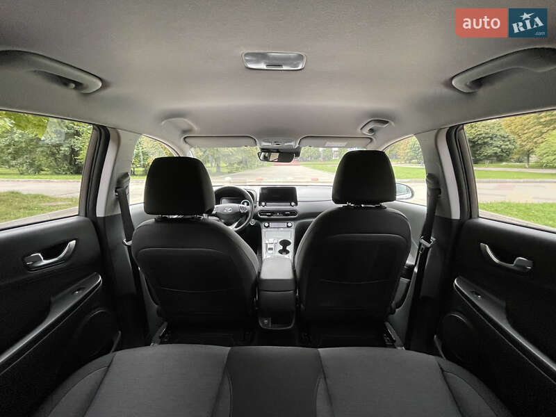 Внедорожник / Кроссовер Hyundai Kona 2021 в Тернополе