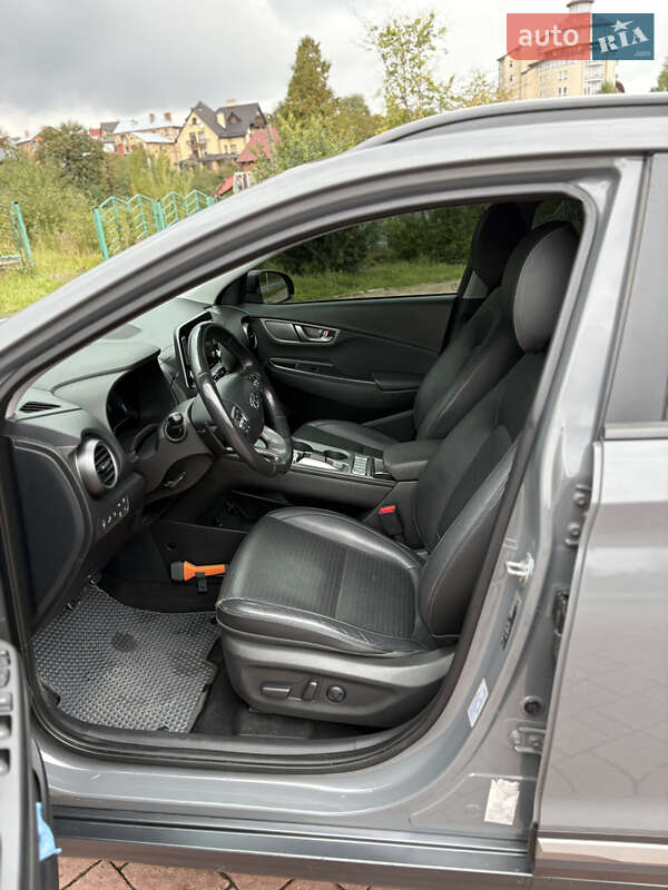 Позашляховик / Кросовер Hyundai Kona 2018 в Стрию