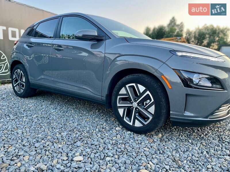 Внедорожник / Кроссовер Hyundai Kona 2022 в Черновцах